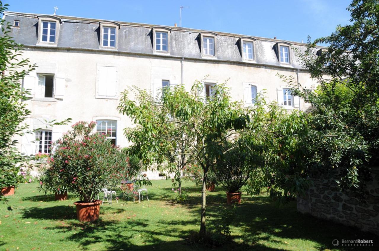 科文特巴塞斯住宿加早餐旅馆 Châtillon-en-Bazois 外观 照片